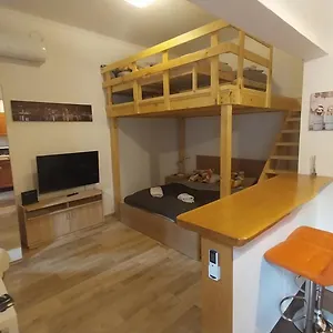 Apartman Garam At Danube